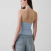 Tättstickad kort halterneck-top