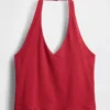 Tättstickad kort halterneck-top