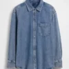Ultramjuk denimskjorta i oversized-modell