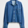 Ultramjuk denimskjorta i oversized-modell med rak nederkant och kortare längd