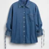 Ultramjuk denimskjorta i oversized-modell med rynkade ärmar