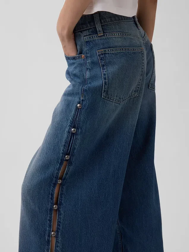 Ultramjuka, baggy Jeans med nitar och medellåg midja