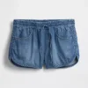 Ultramjuka denimshorts med medelhög midja och dolfinfåll