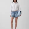 Ultramjuka denimshorts med medelhög midja och dolfinfåll