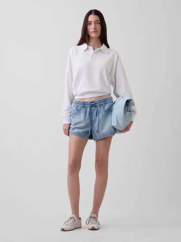 Ultramjuka denimshorts med medelhög midja och dolfinfåll
