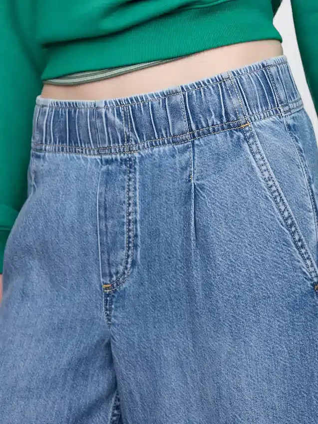 Ultramjuka, plisserade, avslappnade baggy-Jeans med medelhög midja