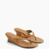 Veganläder-sandaler med kilklack och tårem