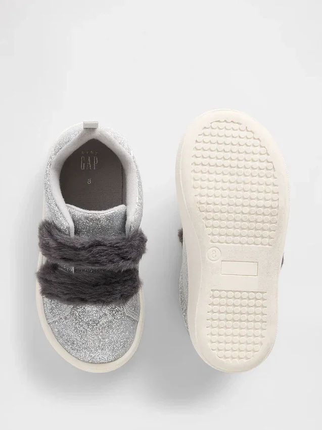 Veganska sneakers med glitter och päls för småbarn