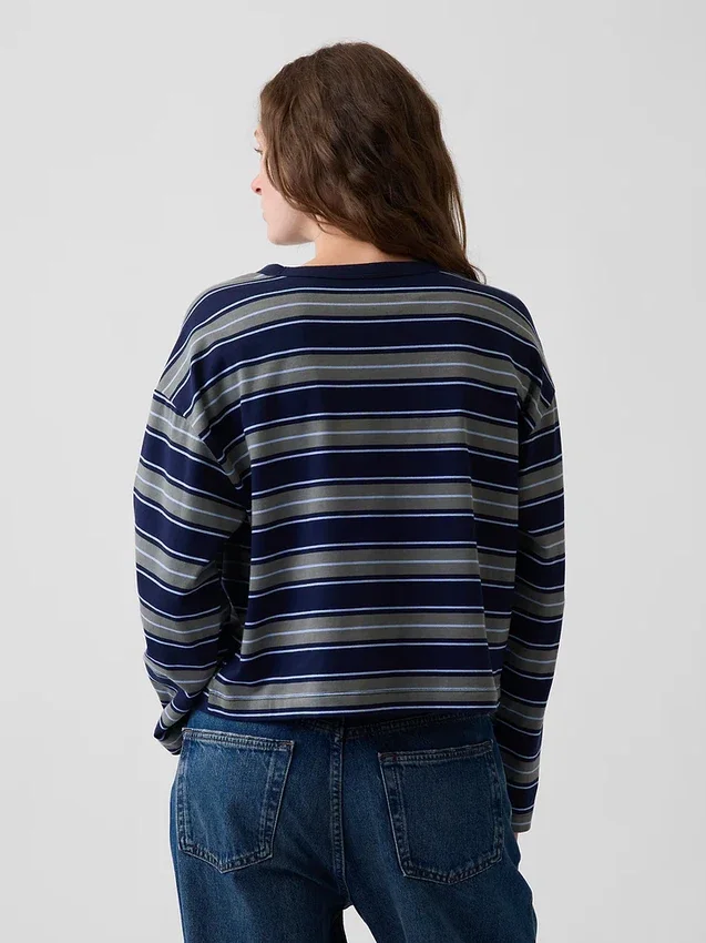 Överdimensionerad, kort T-shirt i stickat