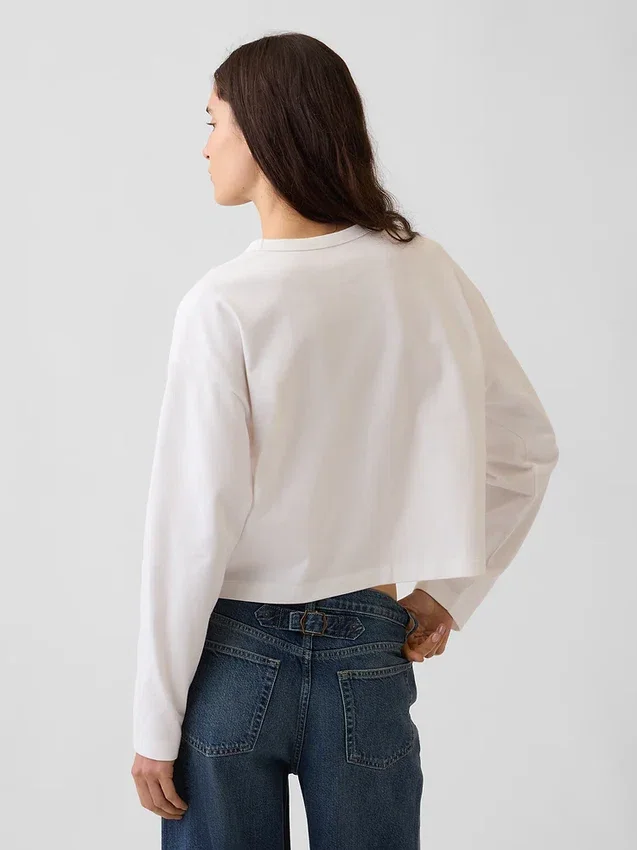 Överdimensionerad, kort T-shirt i stickat