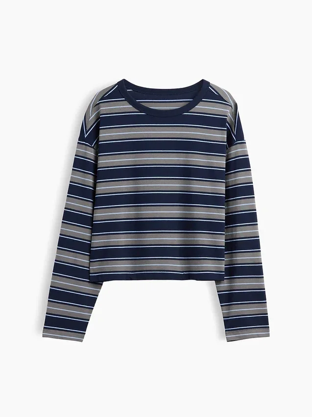 Överdimensionerad, kort T-shirt i stickat