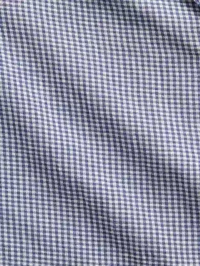 Överdimensionerad pyjamaskjorta i skrynklig gasväv